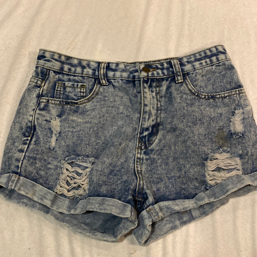 Light blue distressed jean shorts